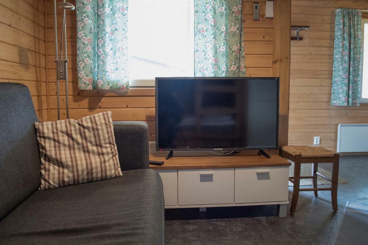 Hotel Tastulan Lomakylae Kaustinen Esterno foto