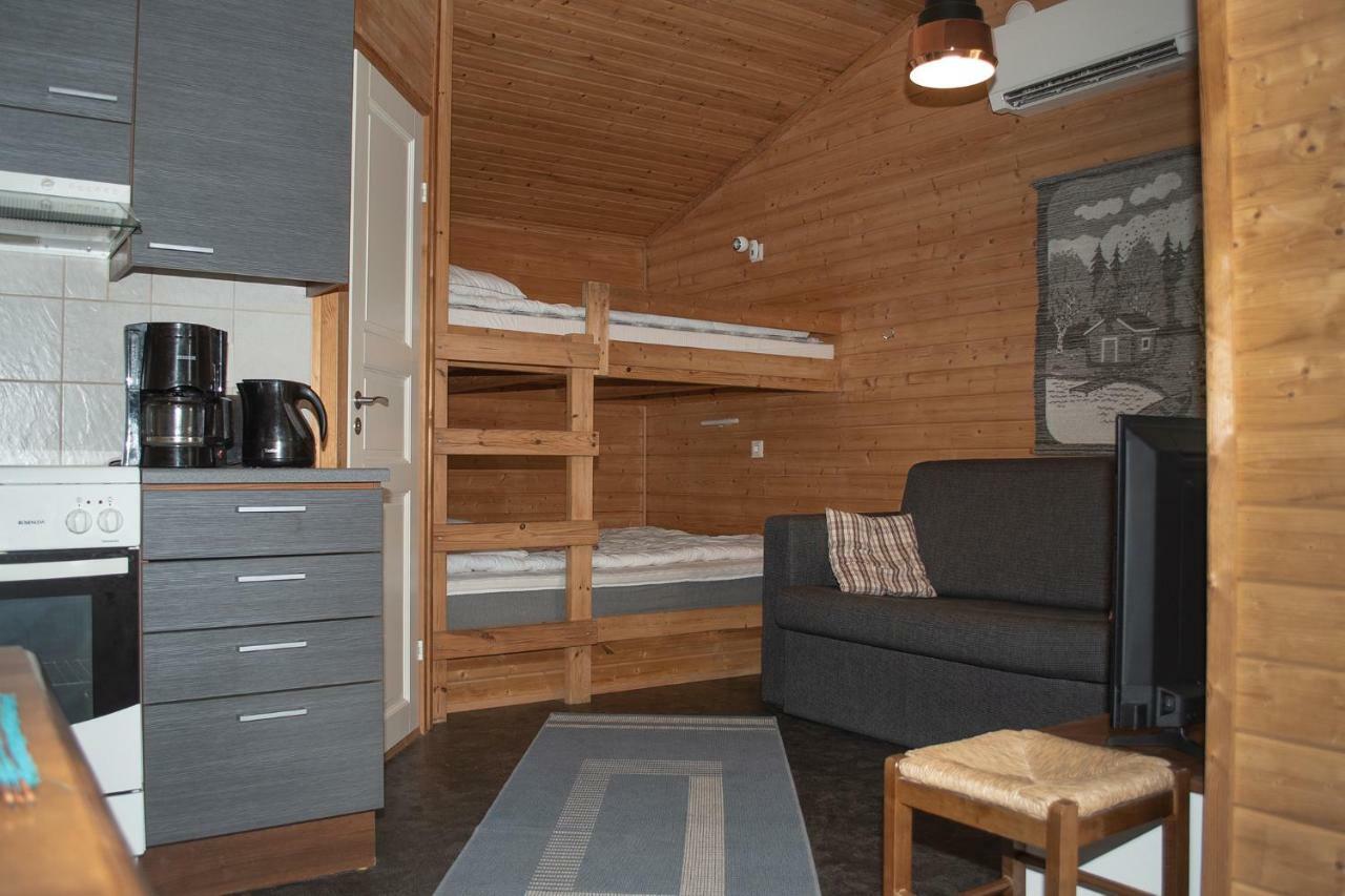 Hotel Tastulan Lomakylae Kaustinen Esterno foto